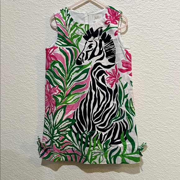 Lilly Pulitzer Other - NWT Lilly Pulitzer little Lilly Classic Coconut Prancing in the moonlight size 6